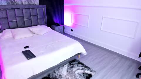 Snapshot of sienarosewood chatting on 12.02.25 Siena Rosewood online show from 12.02.25