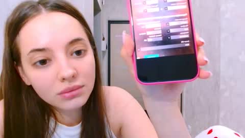 Sienna Mia online show from 05.16.26