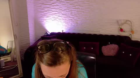 Snapshot of siennashinee chatting on 07.14.26 siennashinee online show from 07.14.26