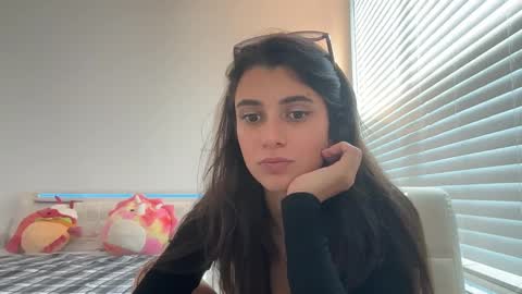 Sienna online show from 10.01.25