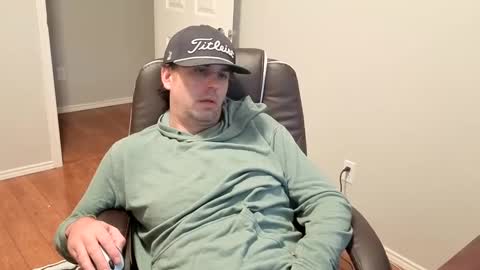 Snapshot of sigmaslayer chatting on 09.10.25 sigmaslayer online show from 09.10.25