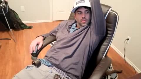 Snapshot of sigmaslayer chatting on 09.17.25 sigmaslayer online show from 09.17.25