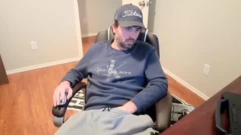 Snapshot of sigmaslayer chatting on 09.25.25 sigmaslayer online show from 09.25.25