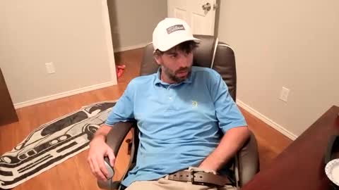 Snapshot of sigmaslayer chatting on 10.05.25 sigmaslayer online show from 10.05.25