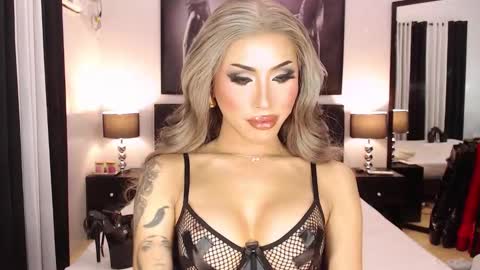 Snapshot of significantmistress chatting on 09.13.25 Jenny Hakenson online show from 09.13.25