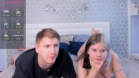 Snapshot of silentorbit chatting on 11.14.25 Jessica and Sam online show from 11.14.25