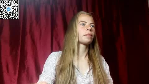 Snapshot of silentpassion567 chatting on 05.26.26 JULIANA online show from 05.26.26
