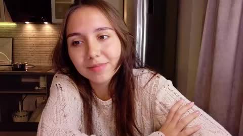 You fav Miss Si online show from 09.14.25