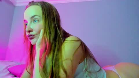 Mila online show from 01.08.26