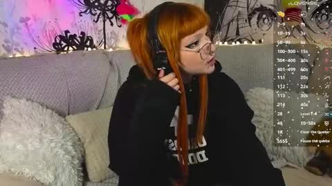 Mia online show from 05.30.26