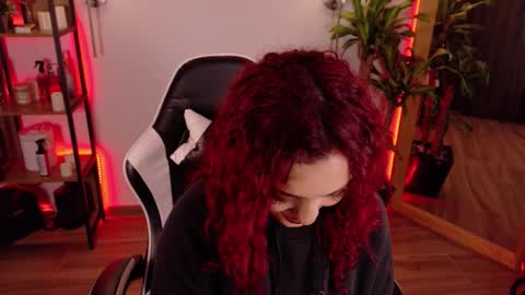 Snapshot of silvana_goddess chatting on 02.25.26 Silvana online show from 02.25.26