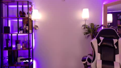 Snapshot of silvana_goddess chatting on 04.10.26 Silvana online show from 04.10.26