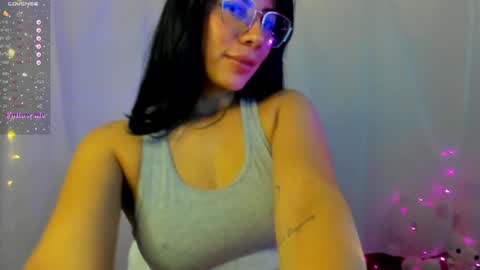 Snapshot of silvanna_moore chatting on 12.19.24 Silvanna online show from 12.19.24