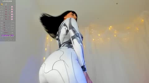 Snapshot of silvanna_moore chatting on 01.09.25 Silvanna online show from 01.09.25