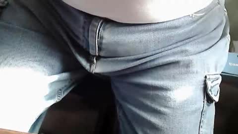 Snapshot of silversenior chatting on 01.08.26 Silver online show from 01.08.26