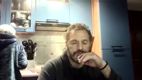 Snapshot of simodav chatting on 02.13.26 simodav online show from 02.13.26