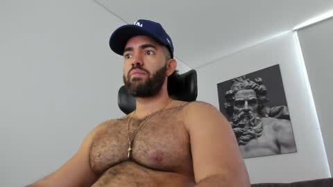 simon_leon01 online show from 05.18.26