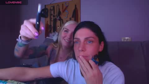 simona_moonshine online show from 11.20.25