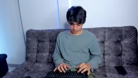  Simon  online show from 01.21.25