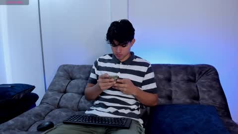  Simon  online show from 02.07.25