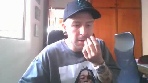 Snapshot of simonm777 chatting on 10.16.25 simonm777 online show from 10.16.25