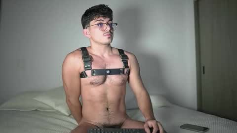 Snapshot of simoon_01 chatting on 02.18.26 SIMOON online show from 02.18.26