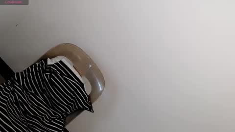 Snapshot of simplepinayx chatting on 12.19.24 call me nath online show from 12.19.24