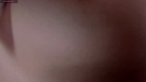 Snapshot of simply_zoe___ chatting on 01.25.25 zoe online show from 01.25.25