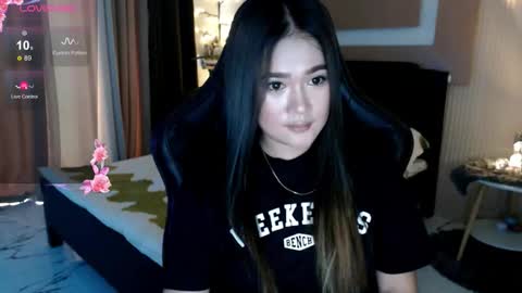 Adrianna Fowler online show from 02.09.26