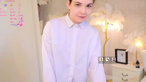 Snapshot of sindell_cryell chatting on 05.08.26 sindell_cryell online show from 05.08.26