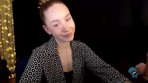 Snapshot of sindiwatsoon chatting on 02.10.26 Sindi online show from 02.10.26