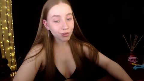 Snapshot of sindiwatsoon chatting on 05.24.26 Sindi online show from 05.24.26