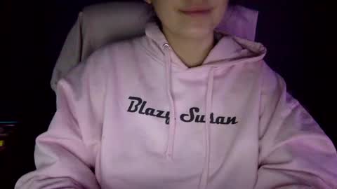 Sindra online show from 01.18.25