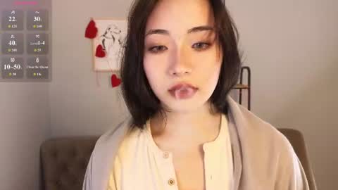 Snapshot of sindy_cet chatting on 06.17.26 Eva online show from 06.17.26