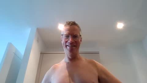 Snapshot of sinfulpulse69 chatting on 06.01.26 sinfulpulse69 online show from 06.01.26