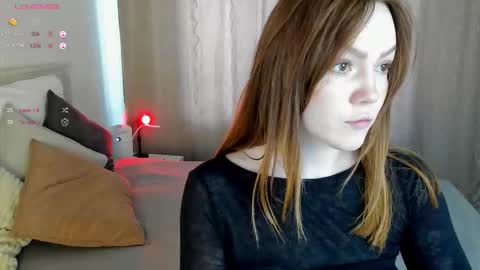 Snapshot of sinfulsmile_ chatting on 03.17.26 Ivy online show from 03.17.26