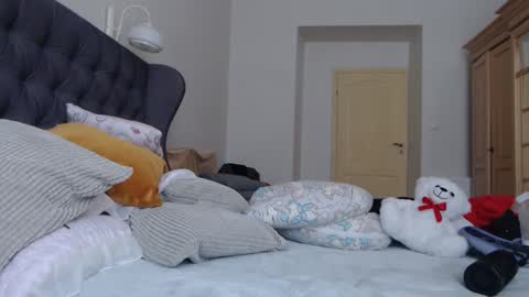 Lina online show from 09.11.25