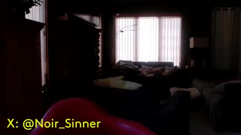 Snapshot of sinnernoir chatting on 10.28.25 My Name Is..............................John online show from 10.28.25