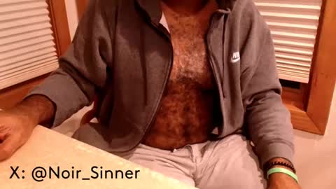 Snapshot of sinnernoir chatting on 11.15.25 My Name Is..............................John online show from 11.15.25