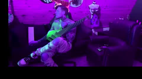 Snapshot of siphonophorslaysstrings chatting on 03.12.26 Unbridledfuckingcrazy online show from 03.12.26