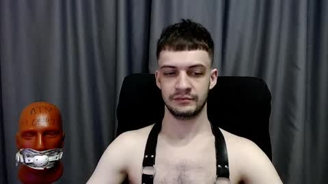 Sir Damien online show from 04.11.26