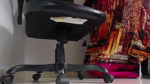 Snapshot of sir_kev66 chatting on 02.27.25 only foot worshipers here online show from 02.27.25