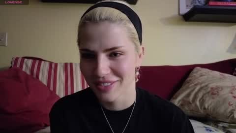 Sirenity online show from 09.23.25