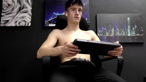 SirReedy online show from 12.14.25