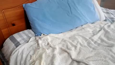 sisiam112 online show from 10.18.25