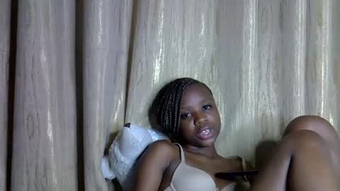 shannie online show from 11.27.25