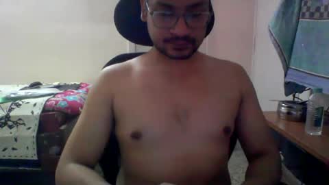 Snapshot of sissy_sub22 chatting on 08.07.26 Slutty Maya 22 online show from 08.07.26