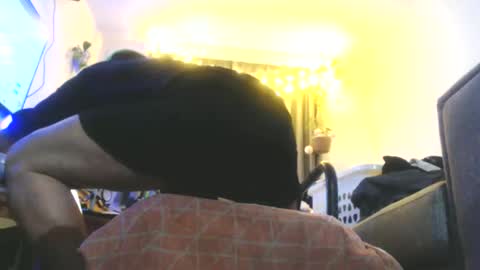 RESPONDS WELL TO ... online show from 12.19.25