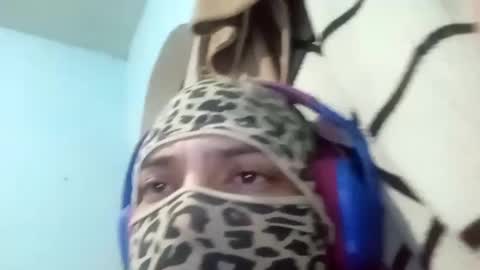 Snapshot of sissycrossdrese chatting on 02.13.25 sissycrossdrese online show from 02.13.25