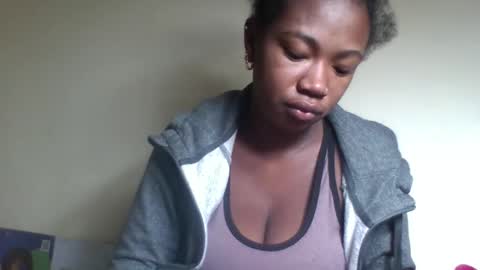 Snapshot of sisyh697532 chatting on 05.18.26 sisyh697532 online show from 05.18.26
